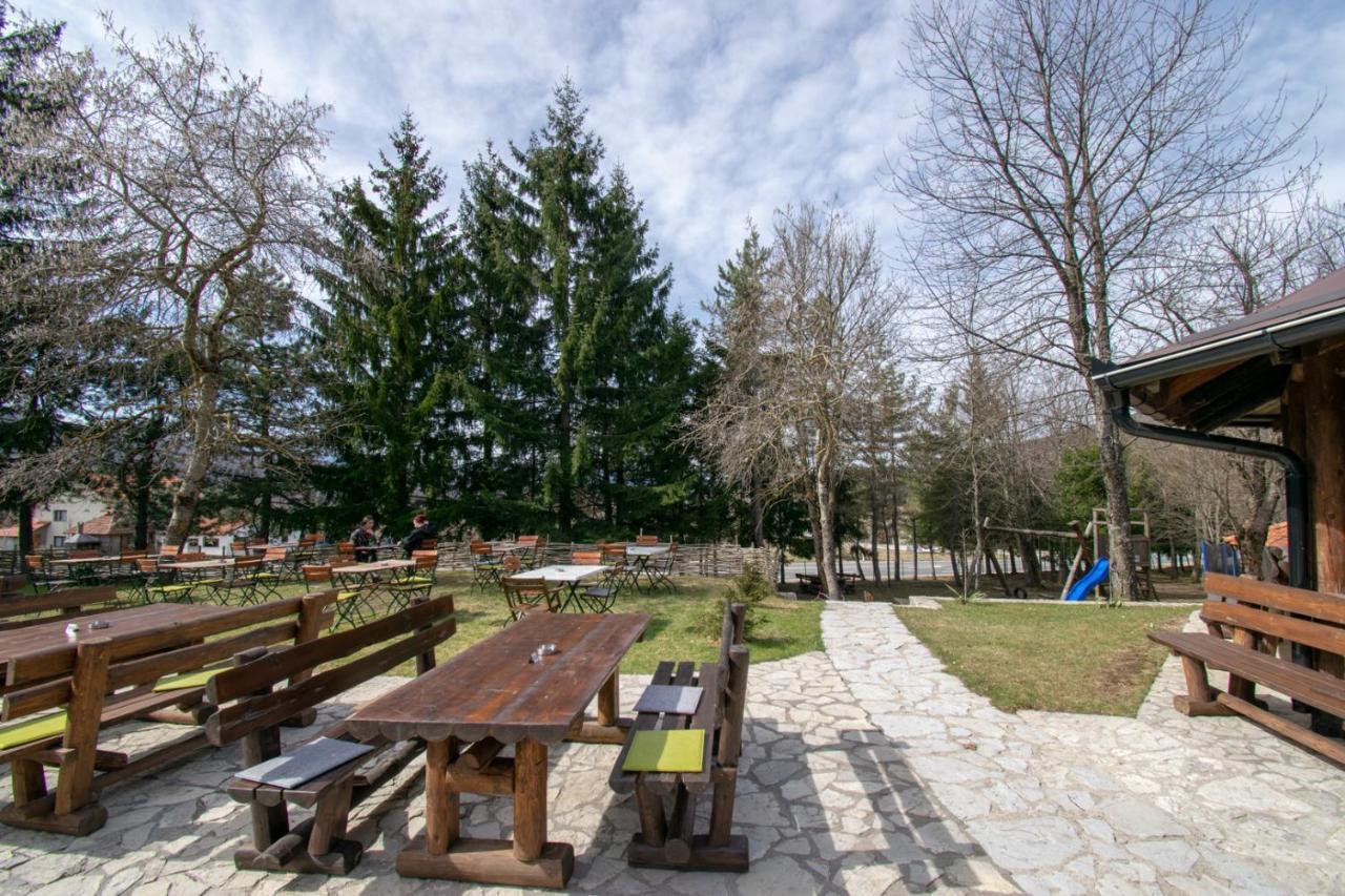 Holiday Park Hajducka Cesma Dubovsko Экстерьер фото
