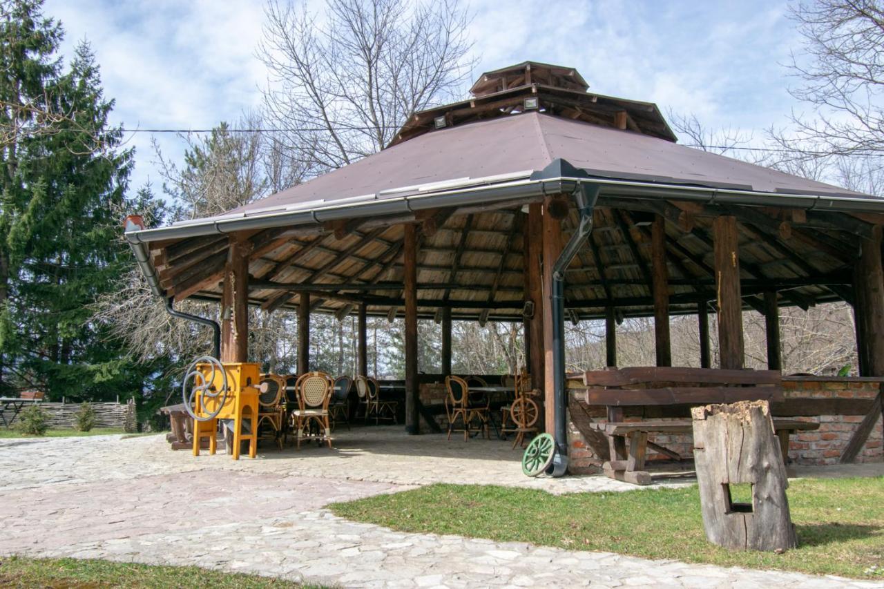 Holiday Park Hajducka Cesma Dubovsko Экстерьер фото
